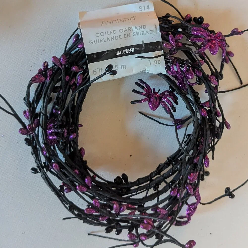 NWT Goth Spider Garland Halloween Decoration Purple Black Floral Ashland Decor
